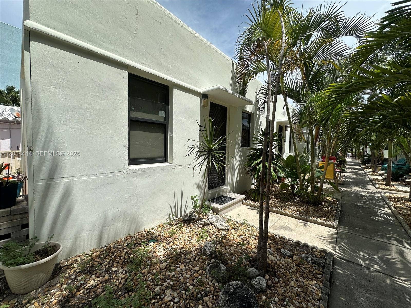 323 Fillmore Street, #10, Hollywood, FL 33019 Photo 4