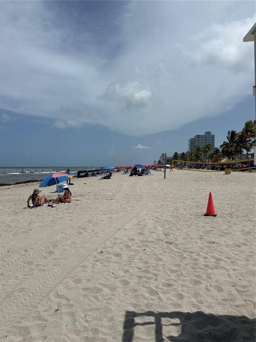 323 Fillmore Street, #10, Hollywood, FL 33019 Photo 17