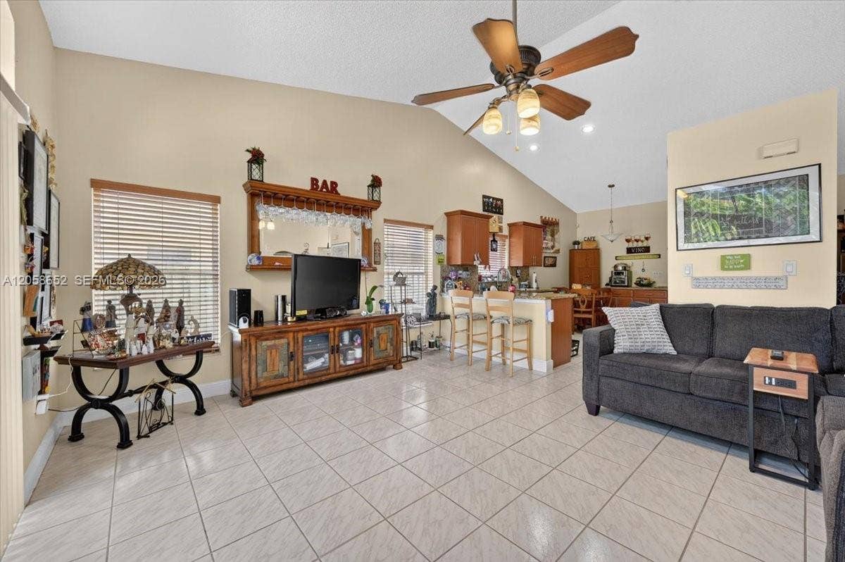 4025 SW 152nd Avenue, Miramar, FL 33027 Photo 12