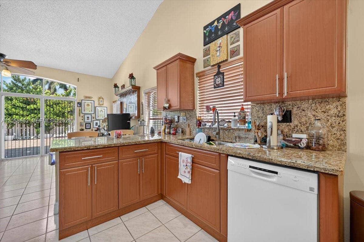 4025 SW 152nd Avenue, Miramar, FL 33027 Photo 18