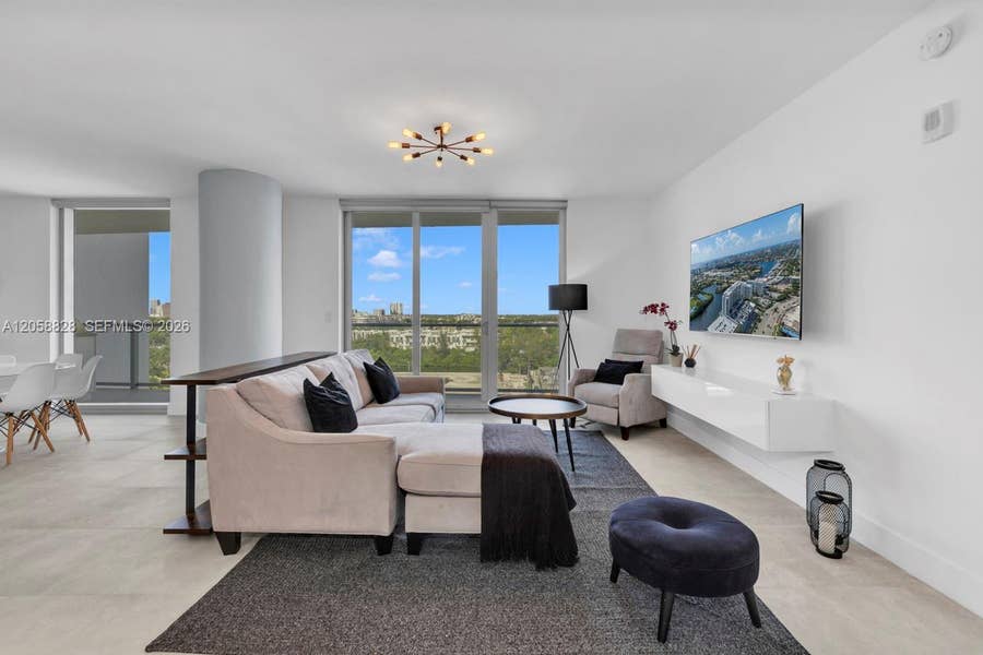 Property photo for 1180 N Federal Highway, #1009, Fort Lauderdale, FL