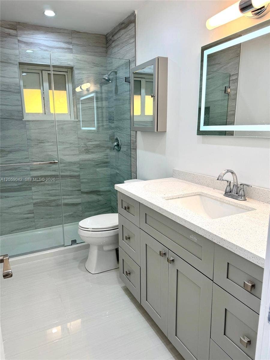 105-107 NE 30th Court, #105, Wilton Manors, Wilton Manors, FL 33334 Photo 10
