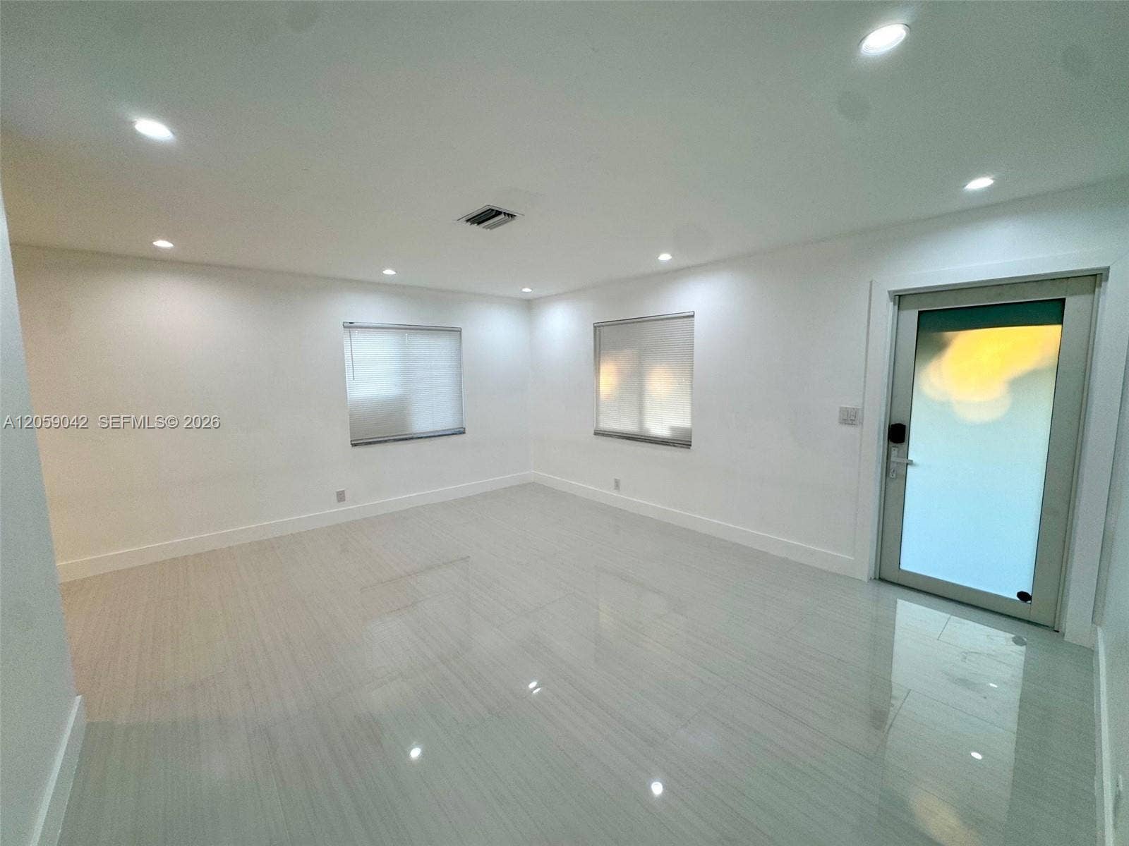 105-107 NE 30th Court, #105, Wilton Manors, Wilton Manors, FL 33334 Photo 3