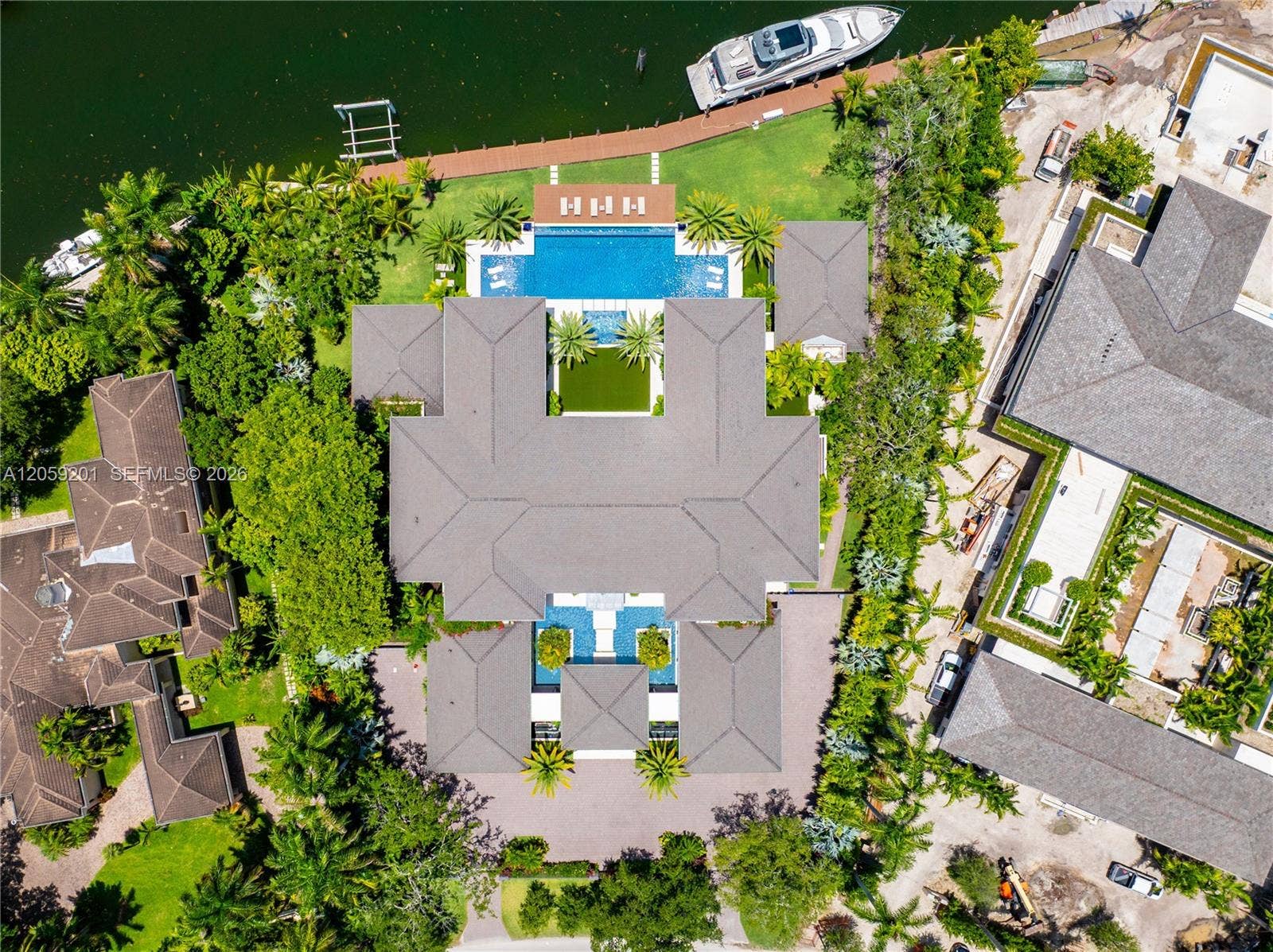 641 Leucadendra Drive, Coral Gables, FL 33156 Photo 4