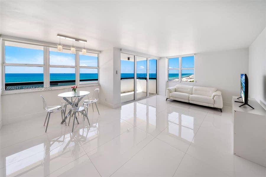Property photo for 2555 Collins Avenue, #1511, Miami Beach, FL