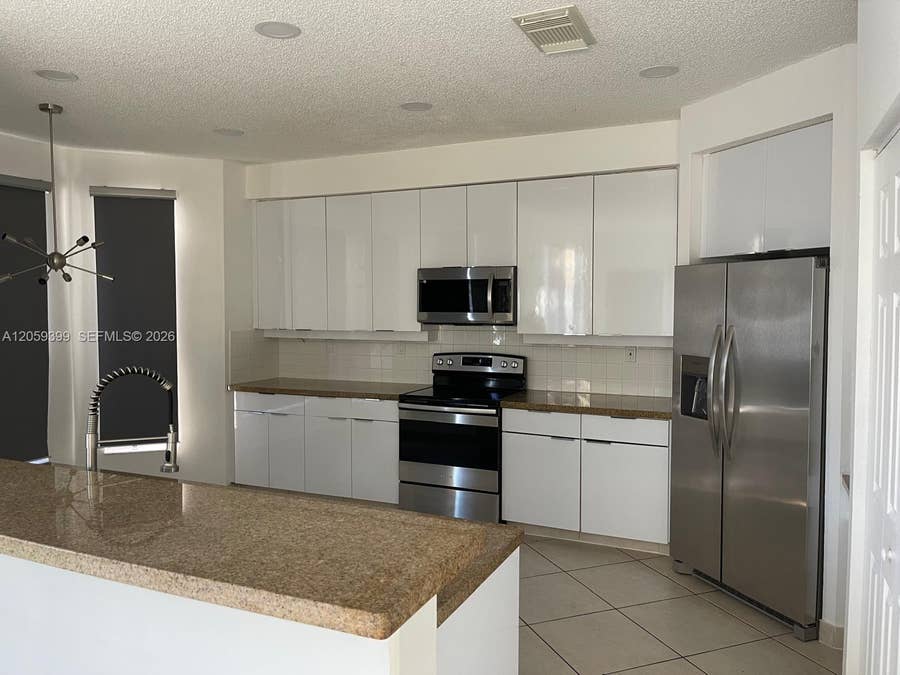 Property photo for Hollywood, FL