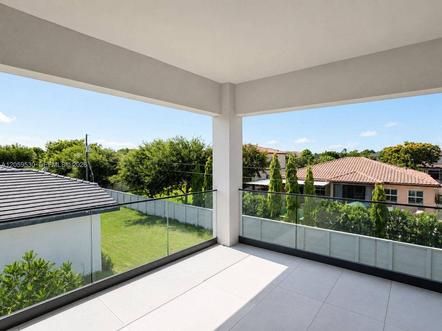 LUGANO MASTER BALCONY