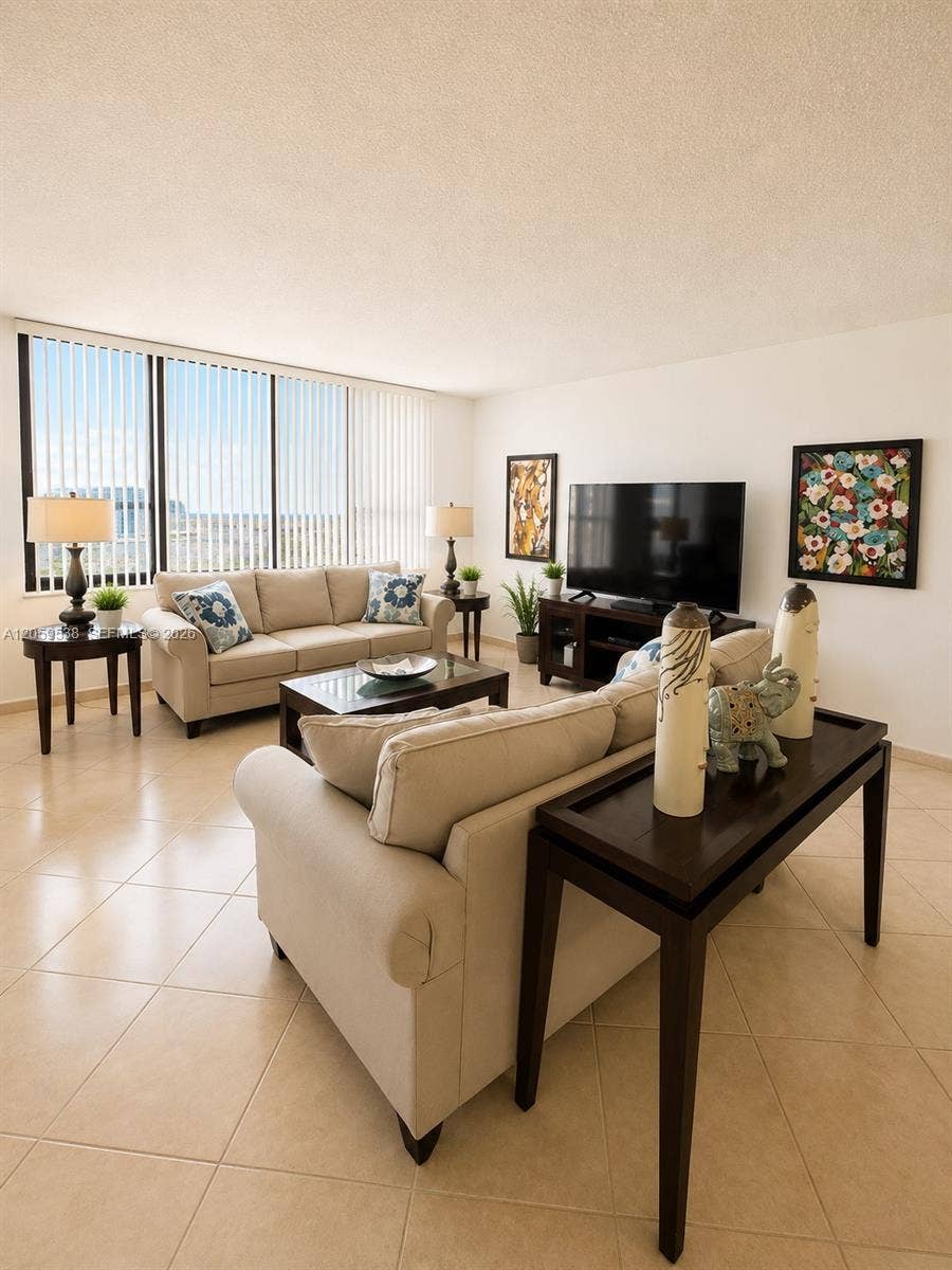 3505 S Ocean Drive, #401, Hollywood, FL 33019 Photo 1