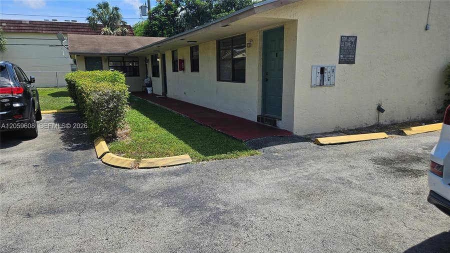 Property photo for 2508 E Johnson Street, #7, Hollywood, FL