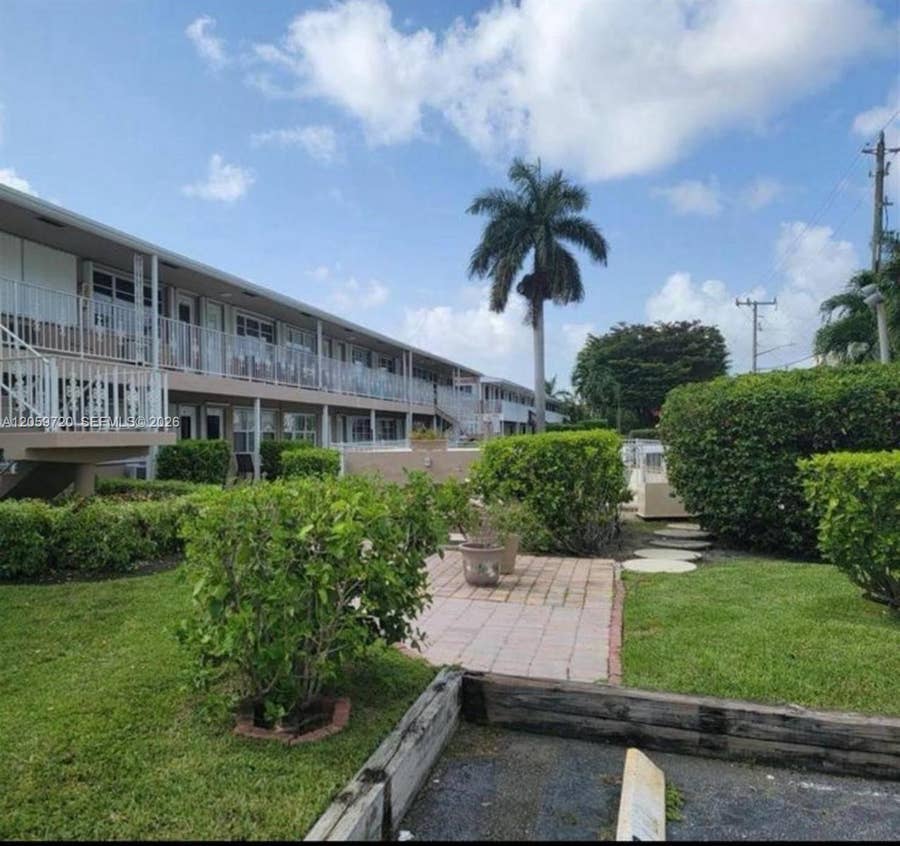 Property photo for 500 Layne Boulevard, #14, Hallandale Beach, FL