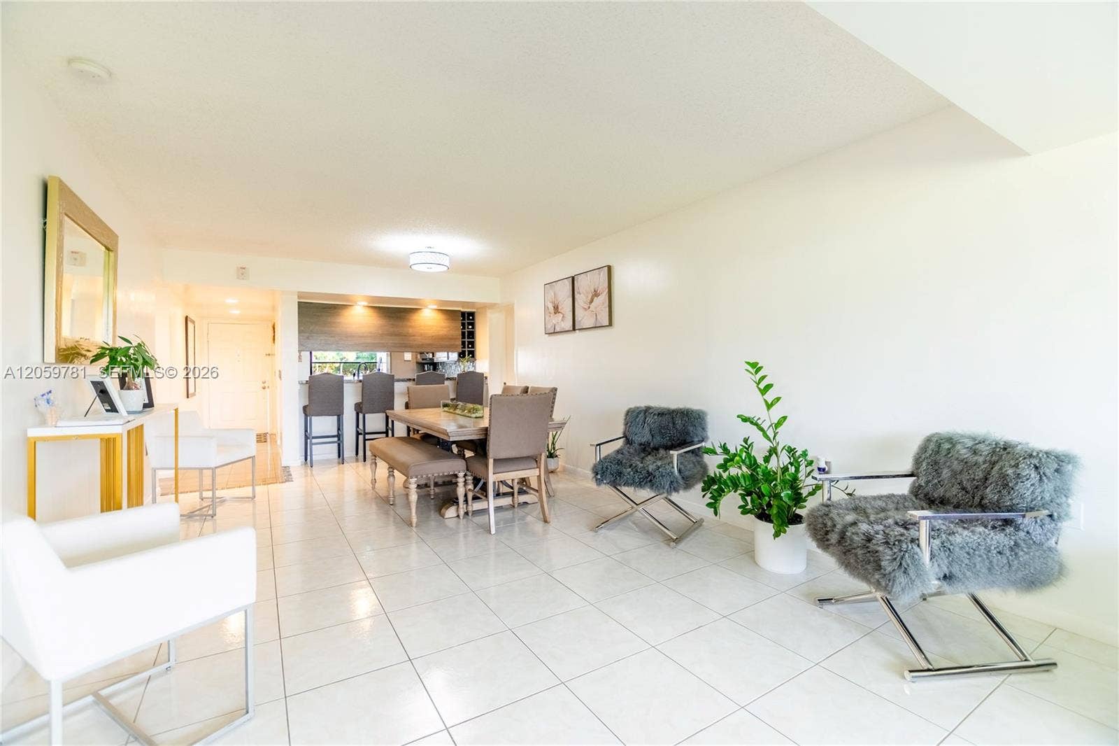 1508 S Whitehall, #206, Davie, FL 33324 Photo 4