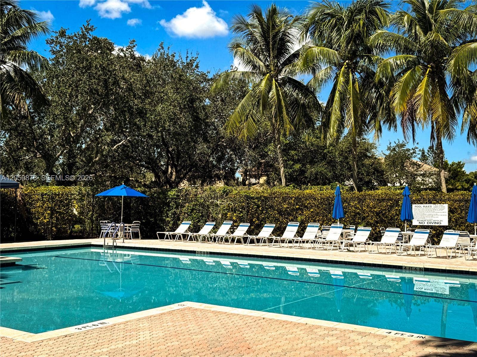 1543 Barcelona Way, #5-30, Weston, FL 33327 COmmunity