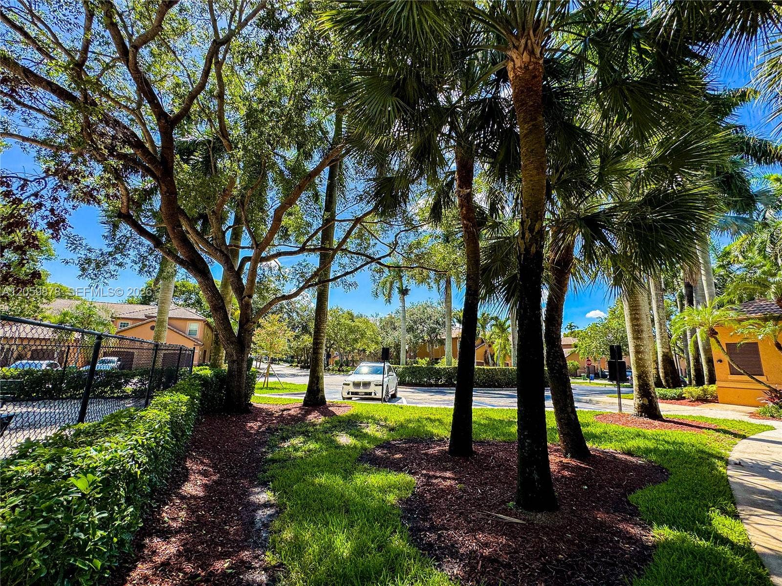 1543 Barcelona Way, #5-30, Weston, FL 33327 Photo 18