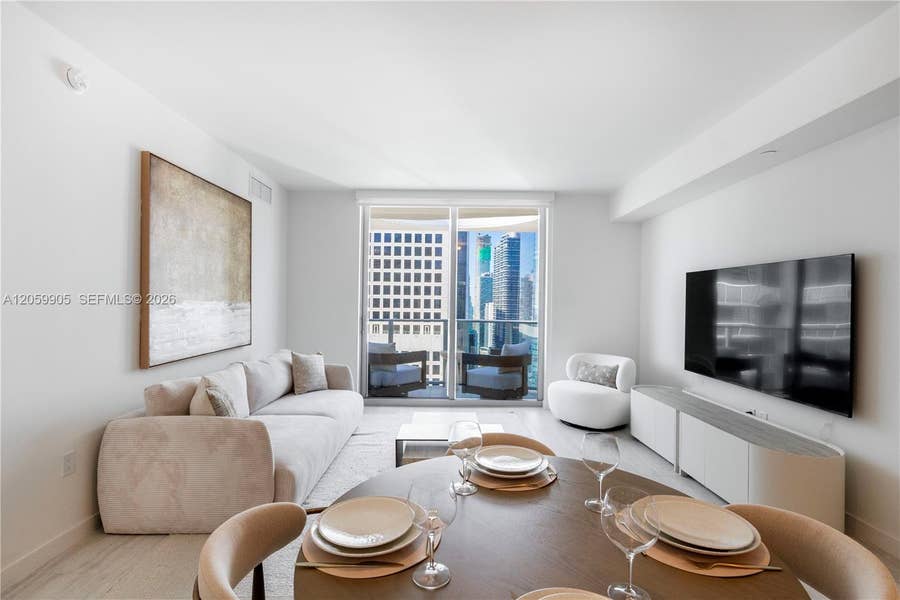 Property photo for 77 SE 5th Street, #3914, Miami, FL
