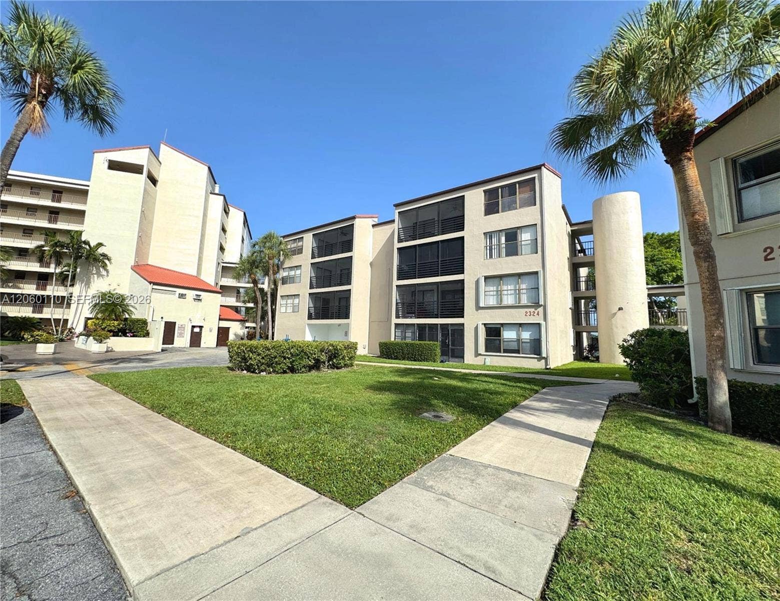2324 S Cypress Bend Drive, #415, Pompano Beach, Pompano Beach, FL 33069 Photo 1