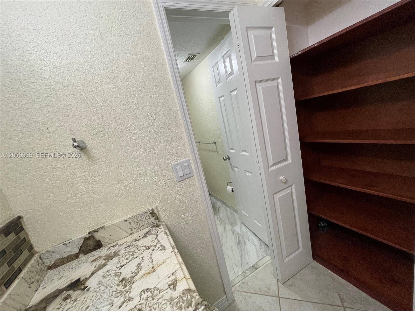 16240 Laurel Drive, #101, Weston, FL 33326 Photo 38