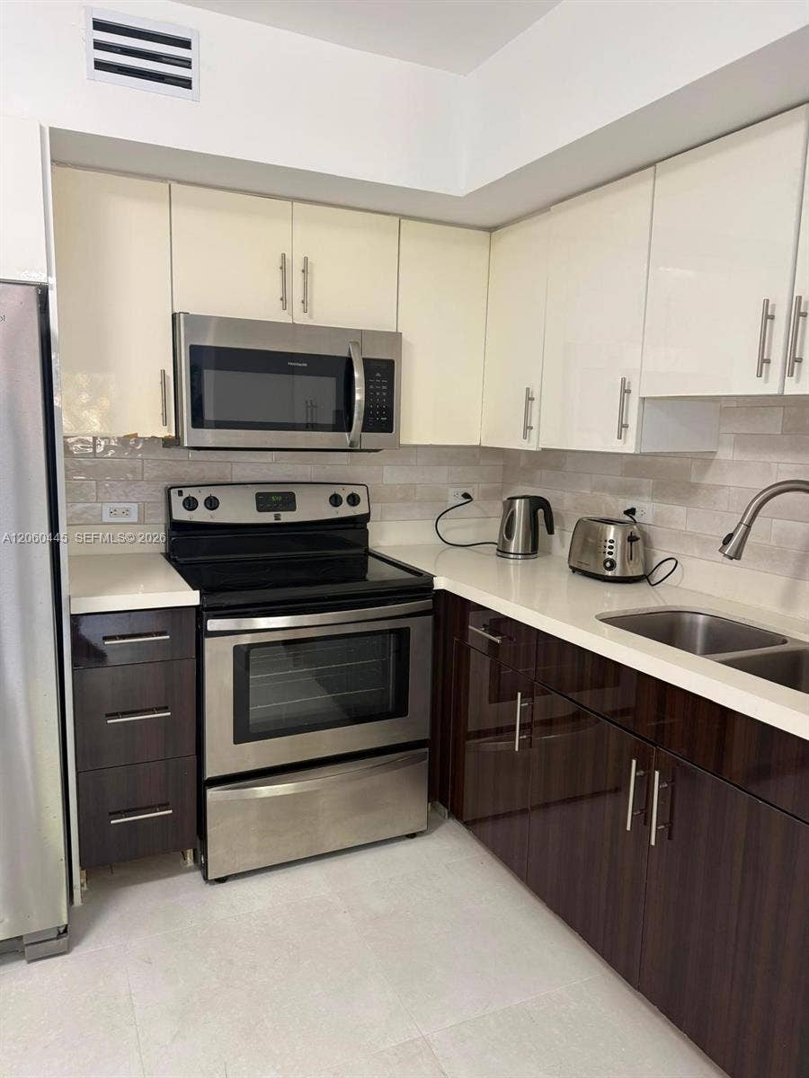 Property photo for 3680 N 56th Avenue, #823, Hollywood, FL