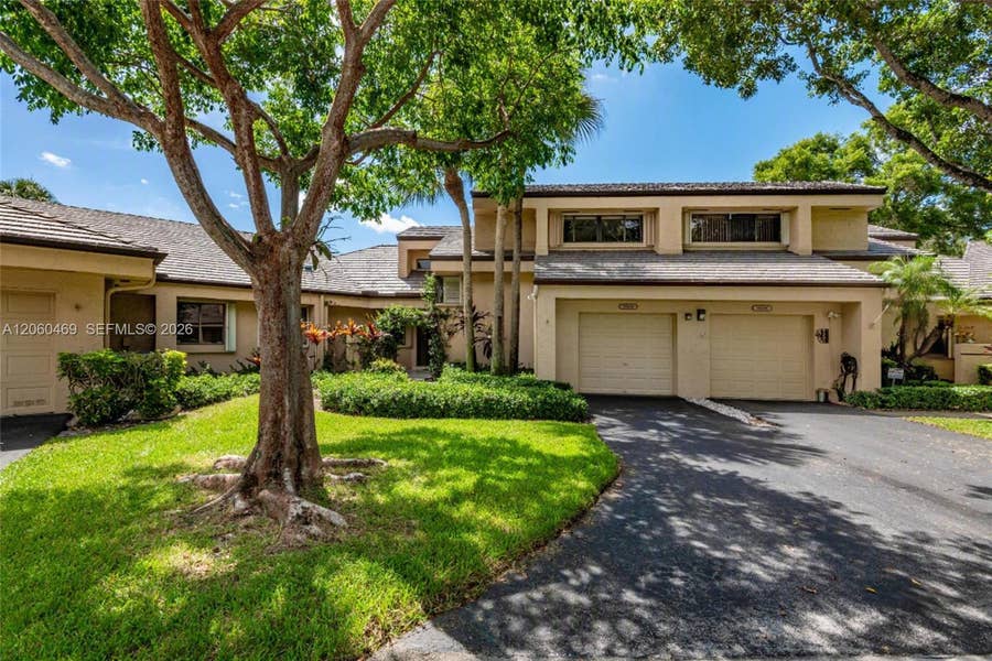 Property photo for 9204 S Chelsea Drive S, Plantation, FL