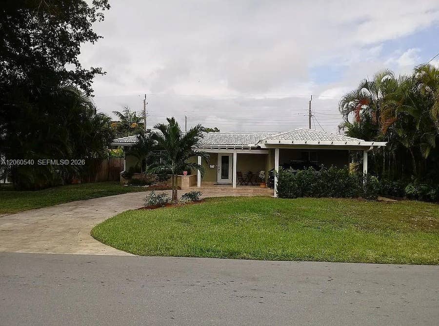 Property photo for 709 NE 16th Street, Fort Lauderdale, FL