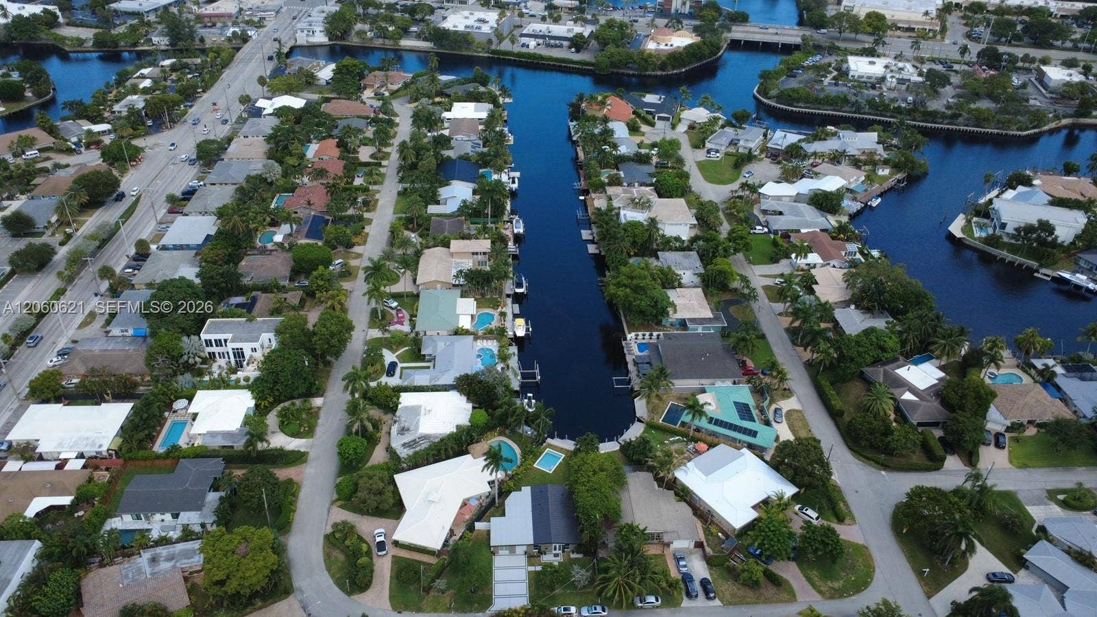 2416 NE 19th Terrace, Wilton Manors, FL 33305 Photo 27