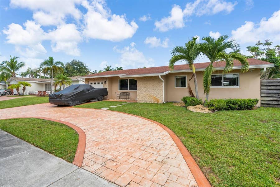 Property photo for 11311 NW 23rd Street, Pembroke Pines, FL