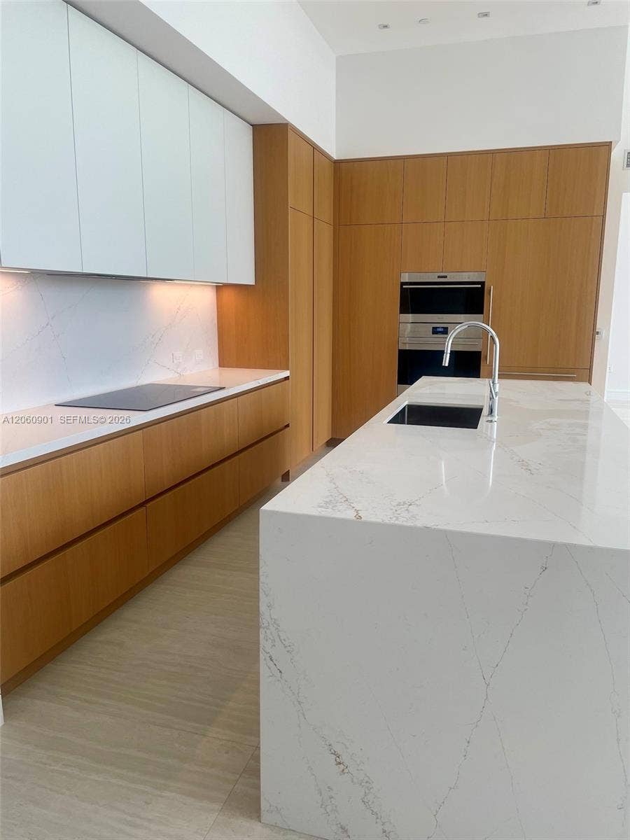 2311 SE 17th Street, #203, Fort Lauderdale, FL 33316 Photo 4