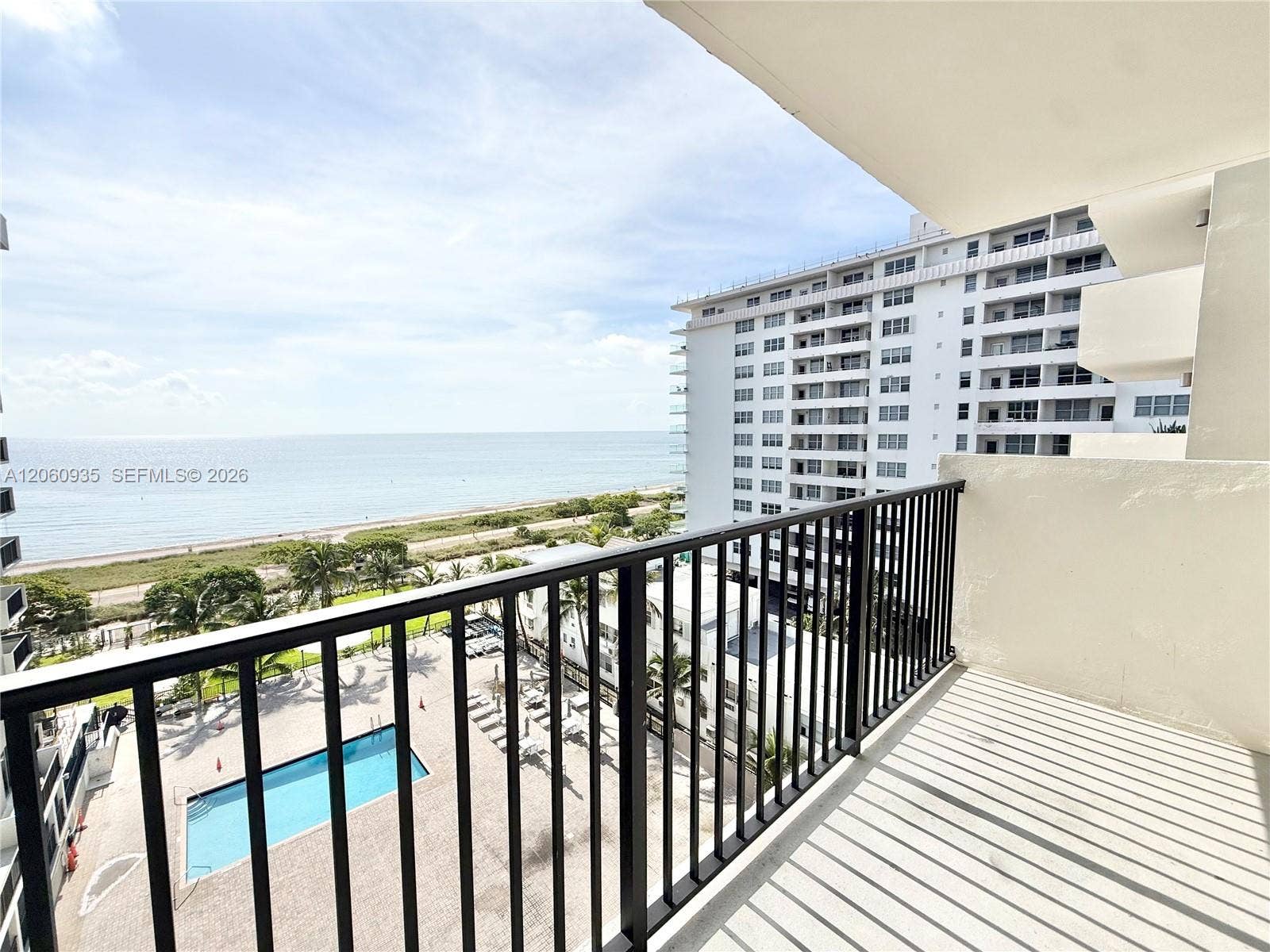 9273 Collins Avenue, #811, Surfside, Surfside, FL 33154 Photo 2