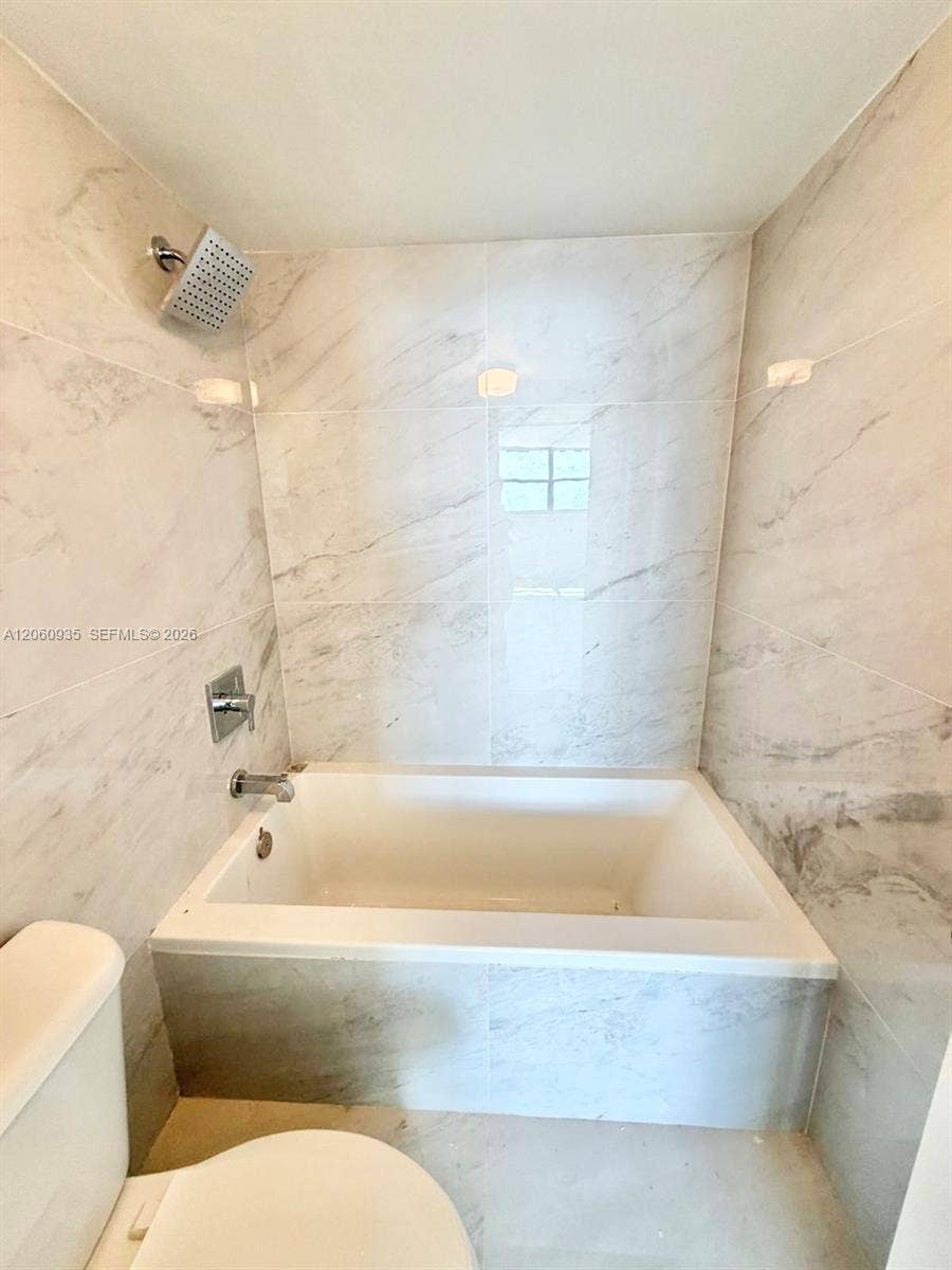 9273 Collins Avenue, #811, Surfside, Surfside, FL 33154 Photo 11