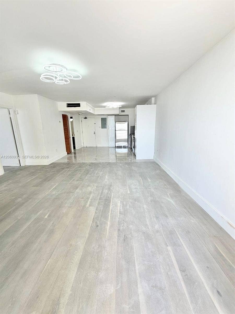9273 Collins Avenue, #811, Surfside, Surfside, FL 33154 Photo 4