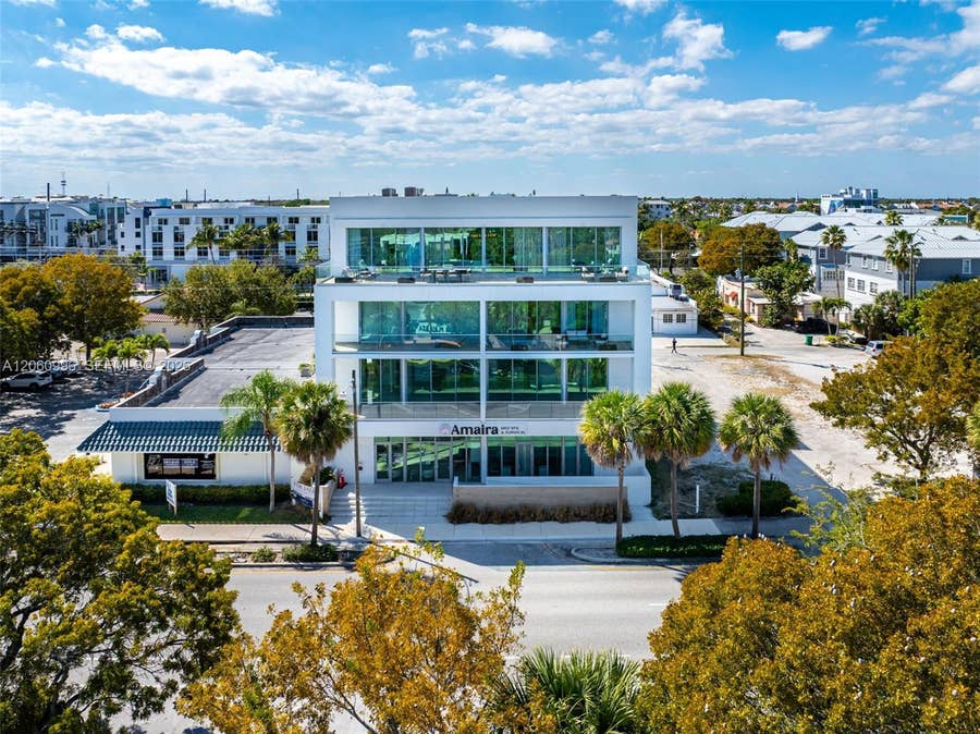 Property photo for 246 NE 6th Avenue, Delray Beach, FL