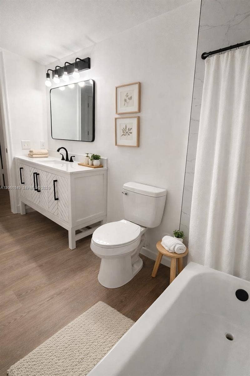 Property photo for 460 S Park Road, #101, Hollywood, FL