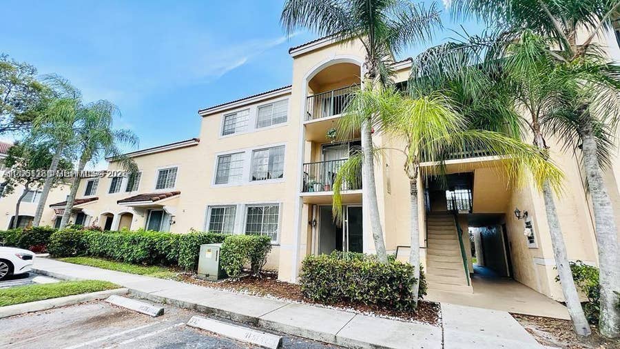 Property photo for 1727 Village Boulevard, #108, West Palm Beach, FL