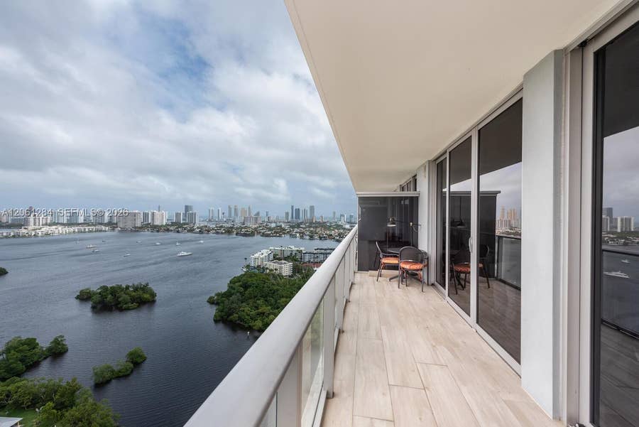 Property photo for 16385 Biscayne Boulevard, #2904, North Miami Beach, FL