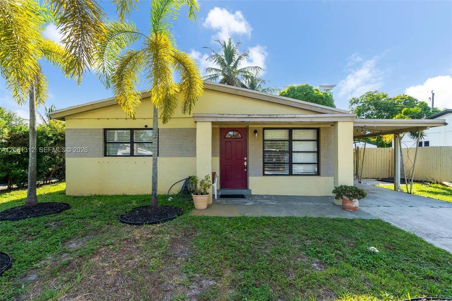 Property photo for 4873 SW 44th Terrace, Dania Beach, FL