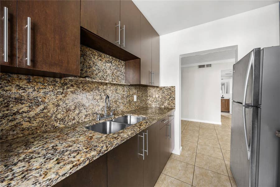 Property photo for 5420 Hollywood Boulevard, #202, Hollywood, FL