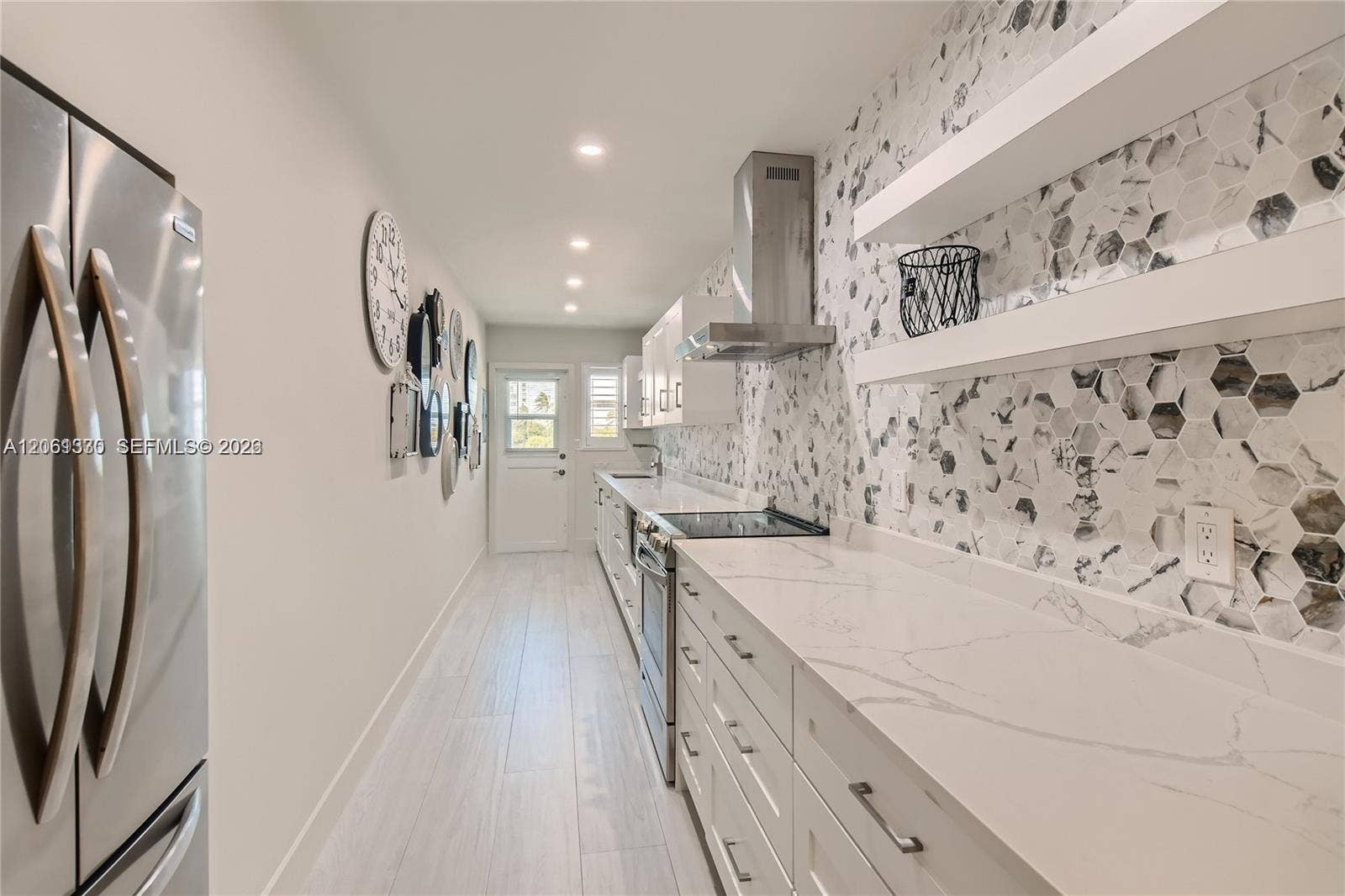1504 S Surf Road, #65, Hollywood, FL 33019 Photo 4