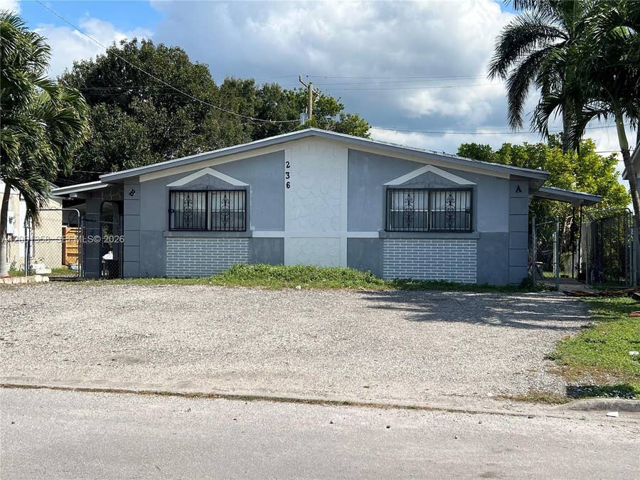 Property photo for 236 NW 9th Avenue, South Bay, FL