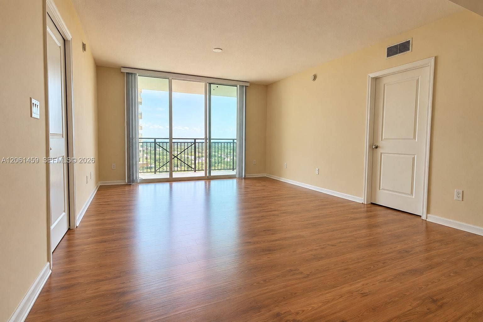 610 W Las Olas Boulevard, #1321N, Fort Lauderdale, FL 33312 Photo 3