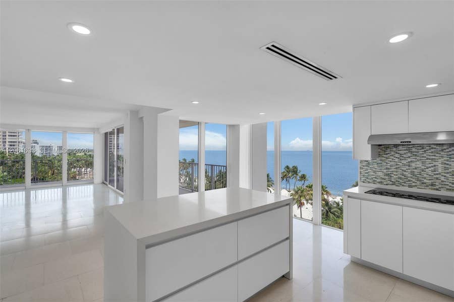 Property photo for 881 Ocean Drive, #7H, Key Biscayne, FL