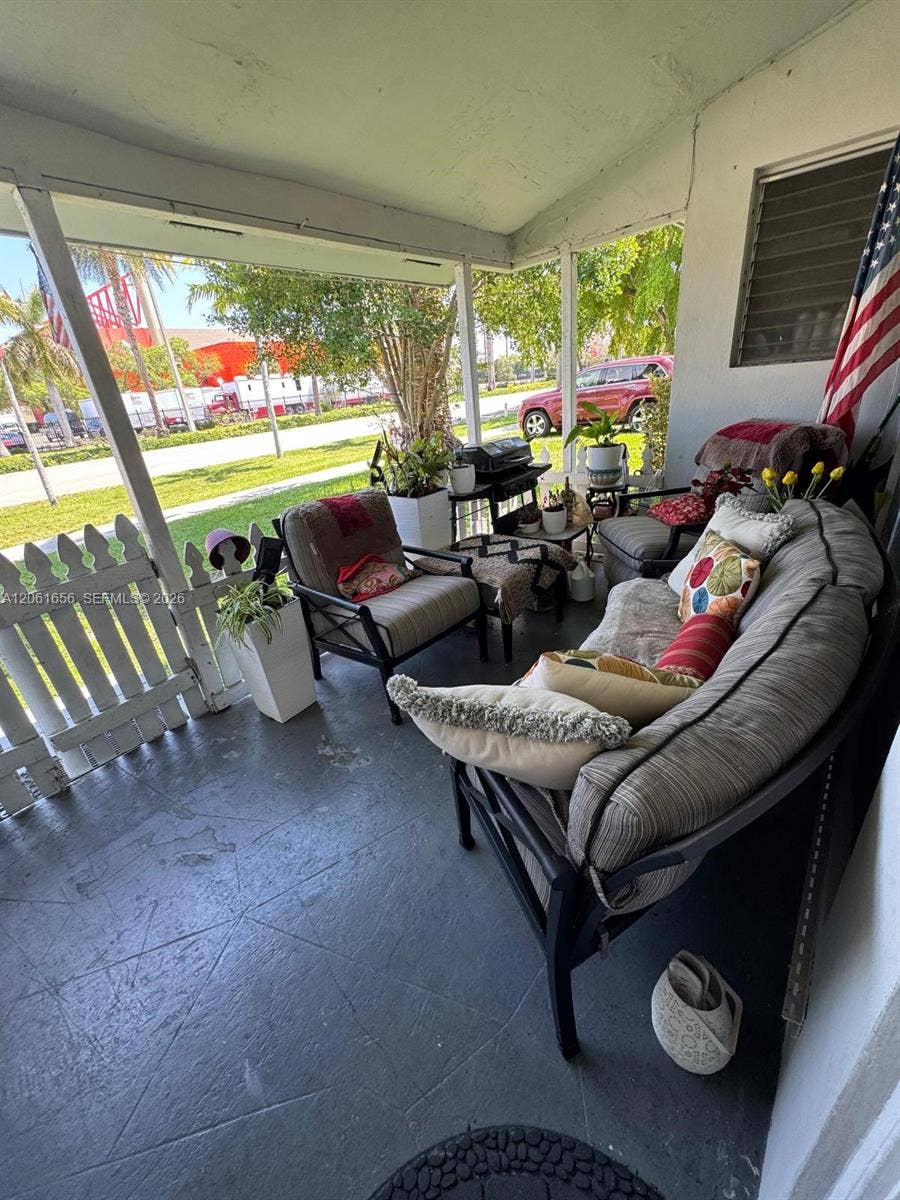 91 Fronton Boulevard, Dania Beach, FL 33004 Photo 8