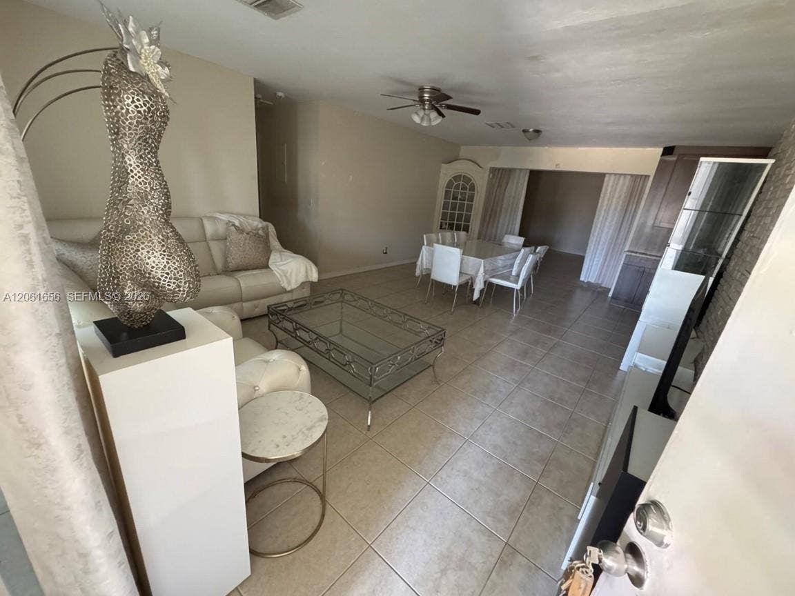 91 Fronton Boulevard, Dania Beach, FL 33004 Photo 9