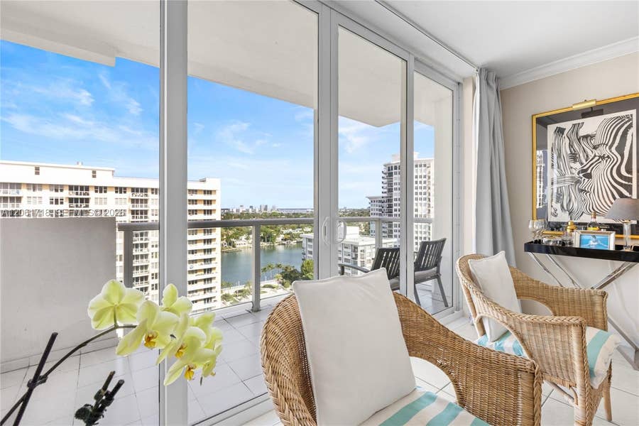 Property photo for 5601 Collins Avenue, #1515, Miami Beach, FL