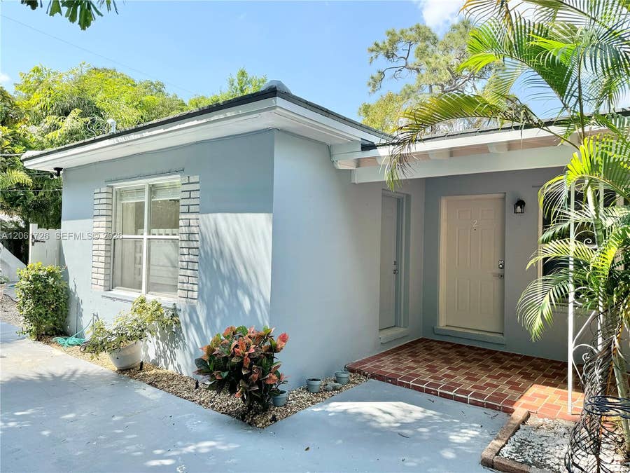 Property photo for 301 NE 15th Avenue, #2, Fort Lauderdale, FL