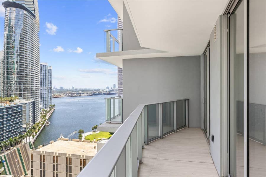Property photo for 77 SE 5th Street, #2205, Miami, FL