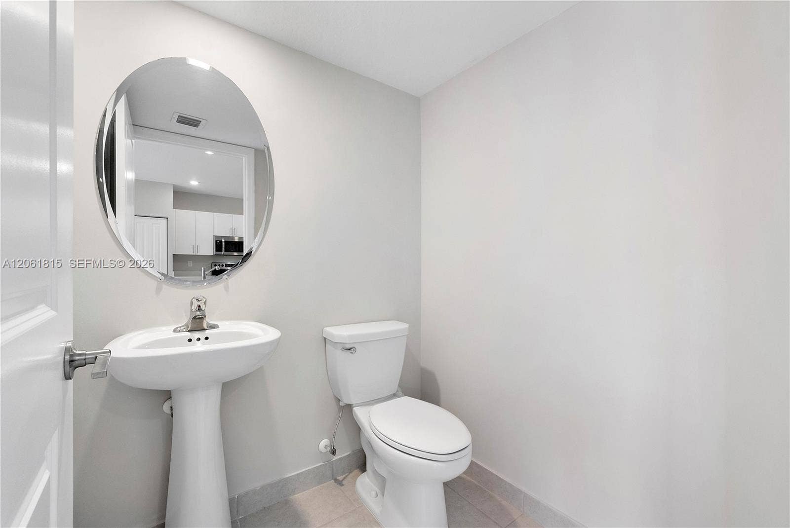 4614 NW 120th Way, Coral Springs, FL 33076 Powder Room