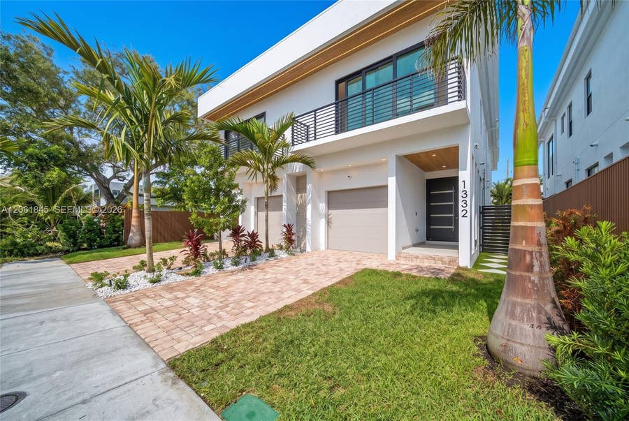 Property photo for 1320 NE 16th Terrace, Fort Lauderdale, FL
