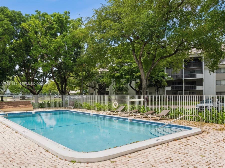 Property photo for 731 N Pine Island Road, #102, Plantation, FL