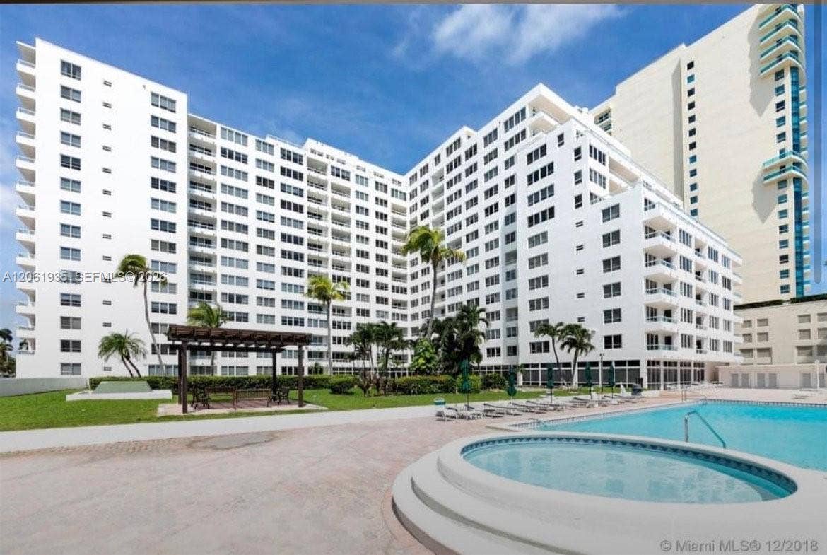 5005 Collins Avenue, #518, Miami Beach, FL 33140 Photo 11
