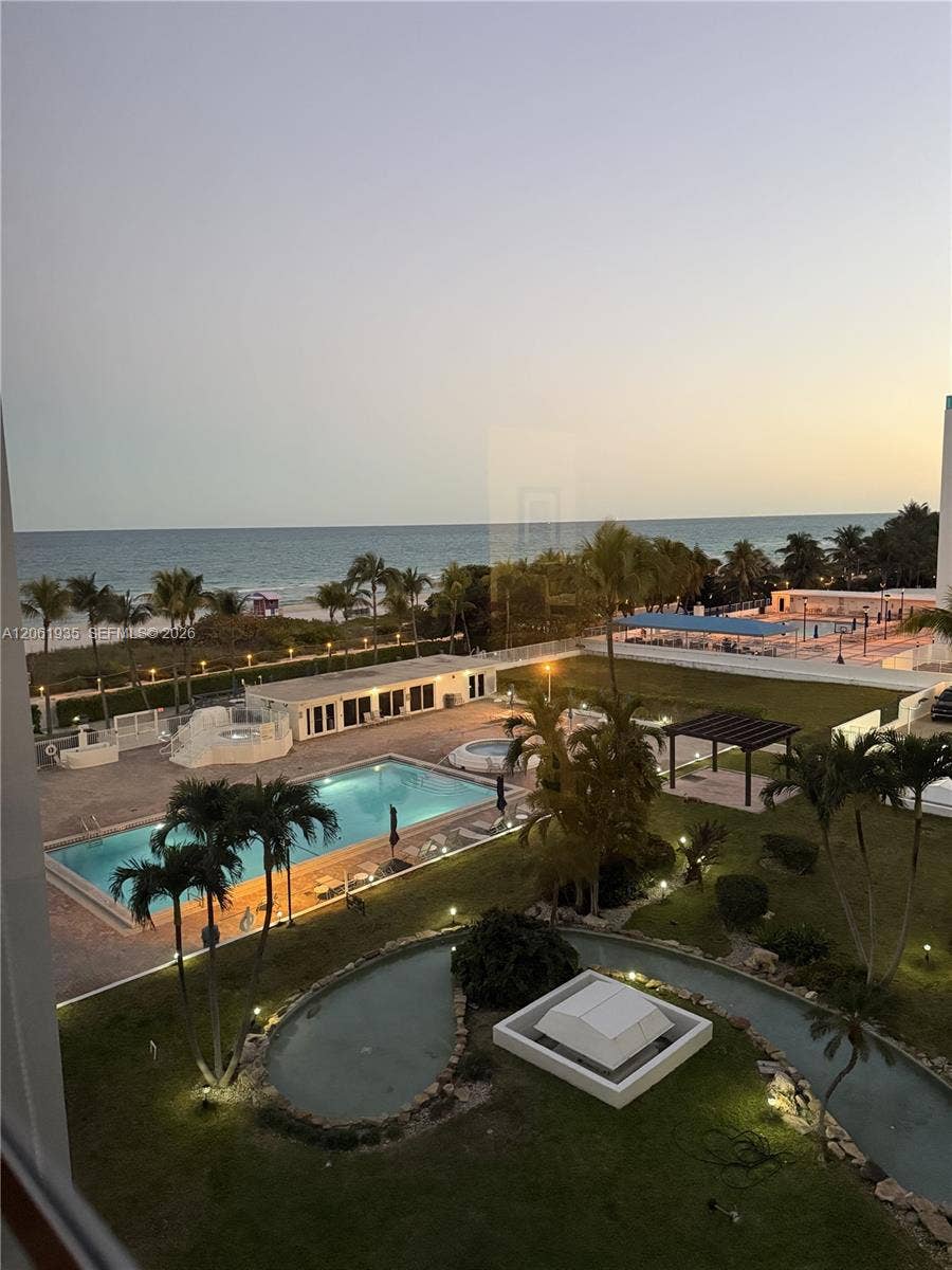 5005 Collins Avenue, #518, Miami Beach, FL 33140 Photo 10