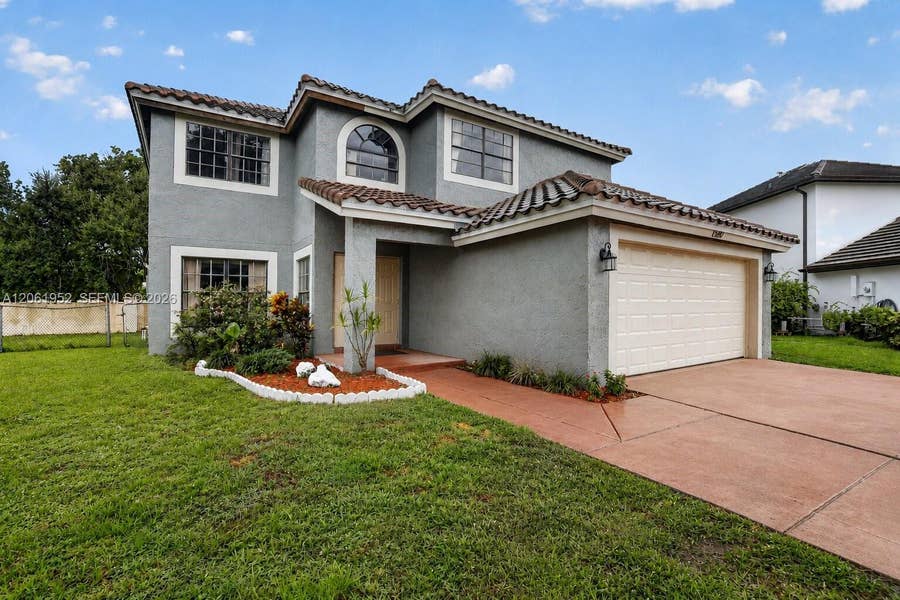 Property photo for 1580 SW 87th Terrace, Pembroke Pines, FL